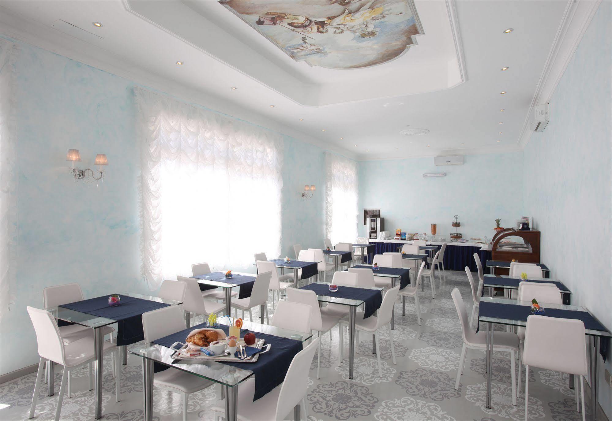 Hotel Boutique Blumarin Lido di Jesolo Buitenkant foto
